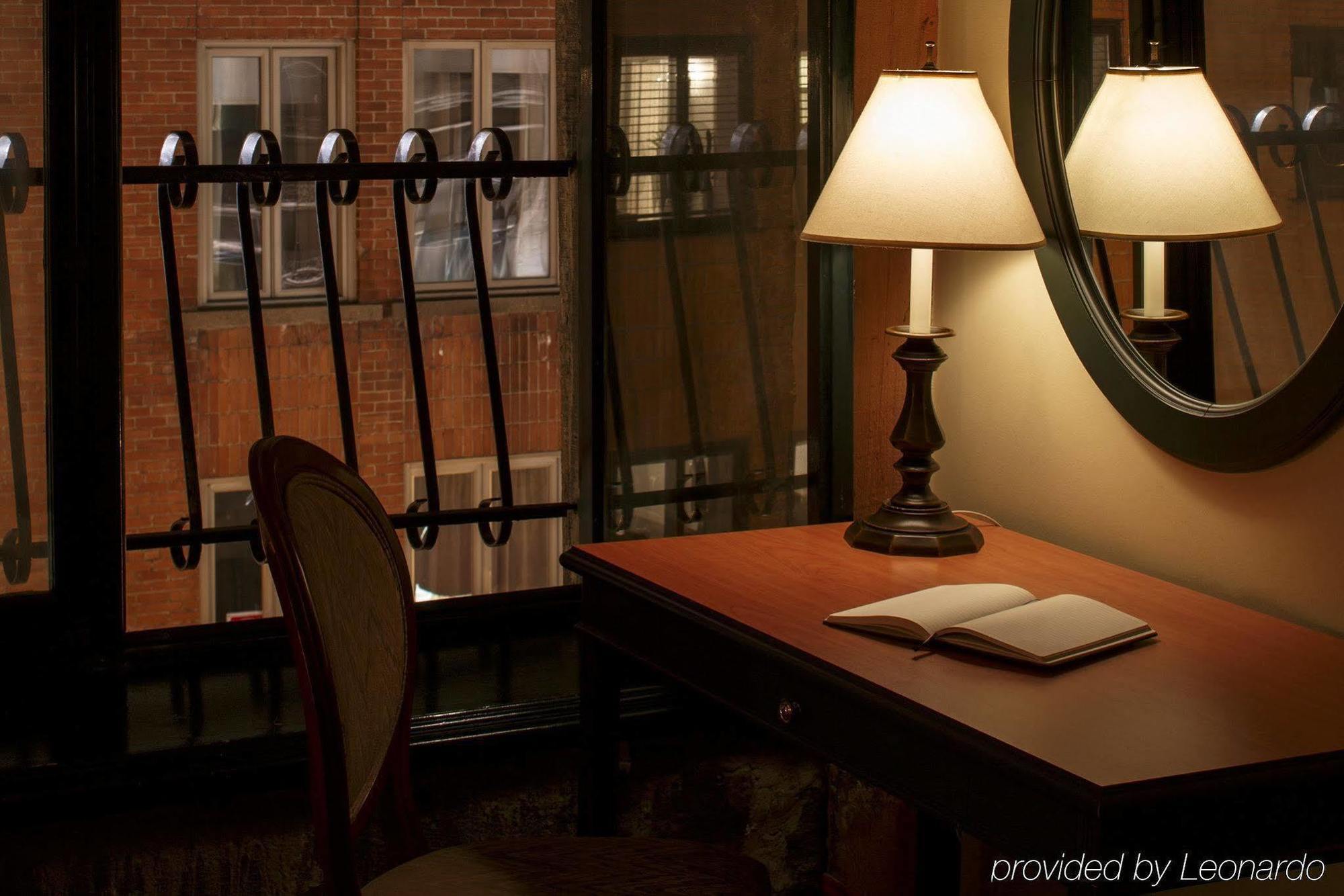 Inn Du Vieux Port By Gray Collection 4*